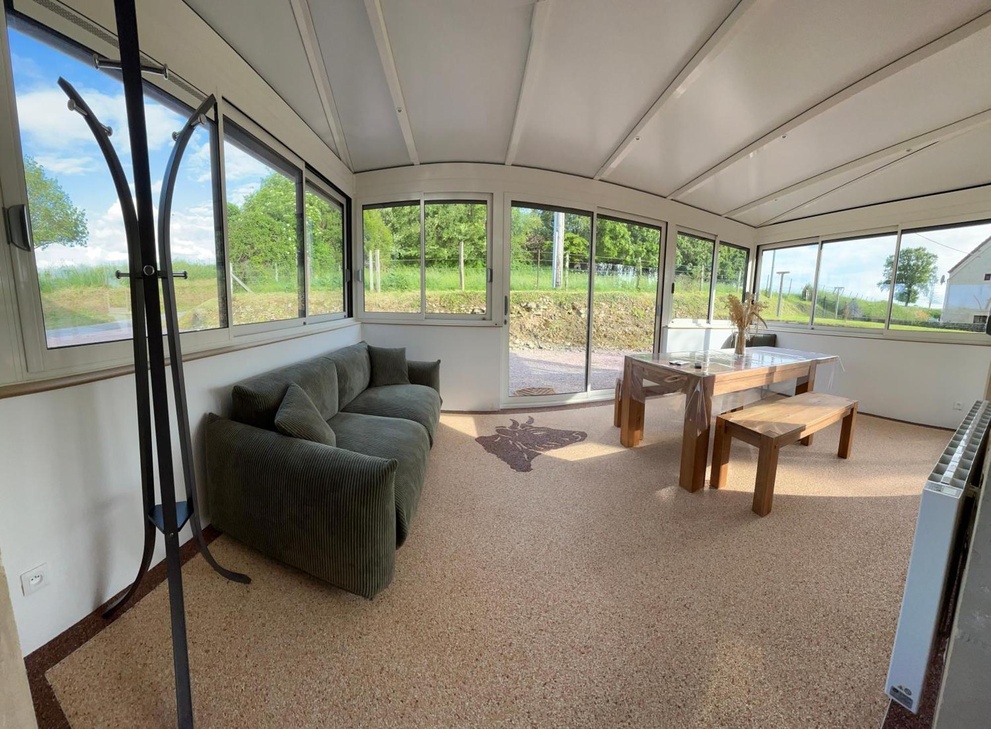 Au Pre Des Acajous Villa Pertheville-Ners ภายนอก รูปภาพ